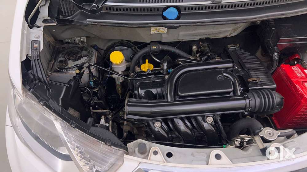 Datsun Redigo T Option, 2016, Petrol