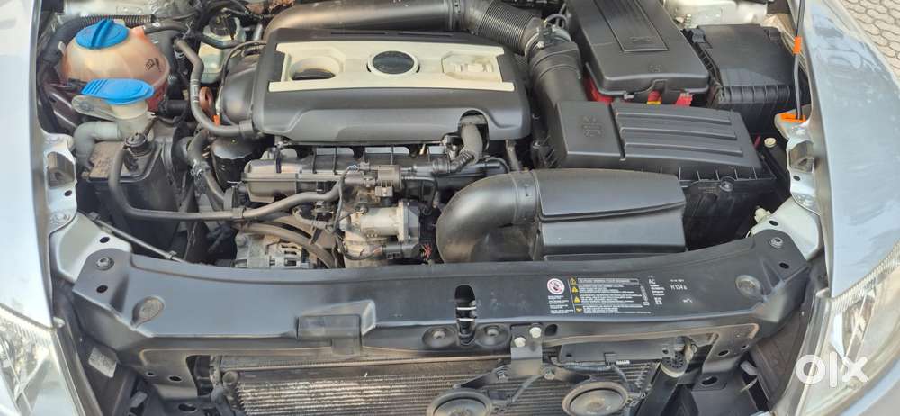 Skoda Laura 1.8 Tsi Ambition, 2011, Petrol