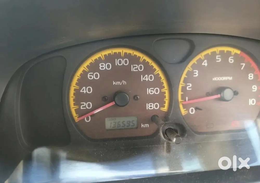 गाड़ी में कोई काम नहीं है Suzuki Zen Estilo Vxi 2028 1st Owner