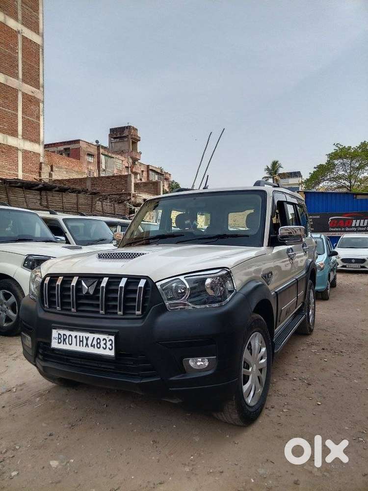 Mahindra Scorpio Classic 2.2 S Mt 7 Str, 2024, Petrol