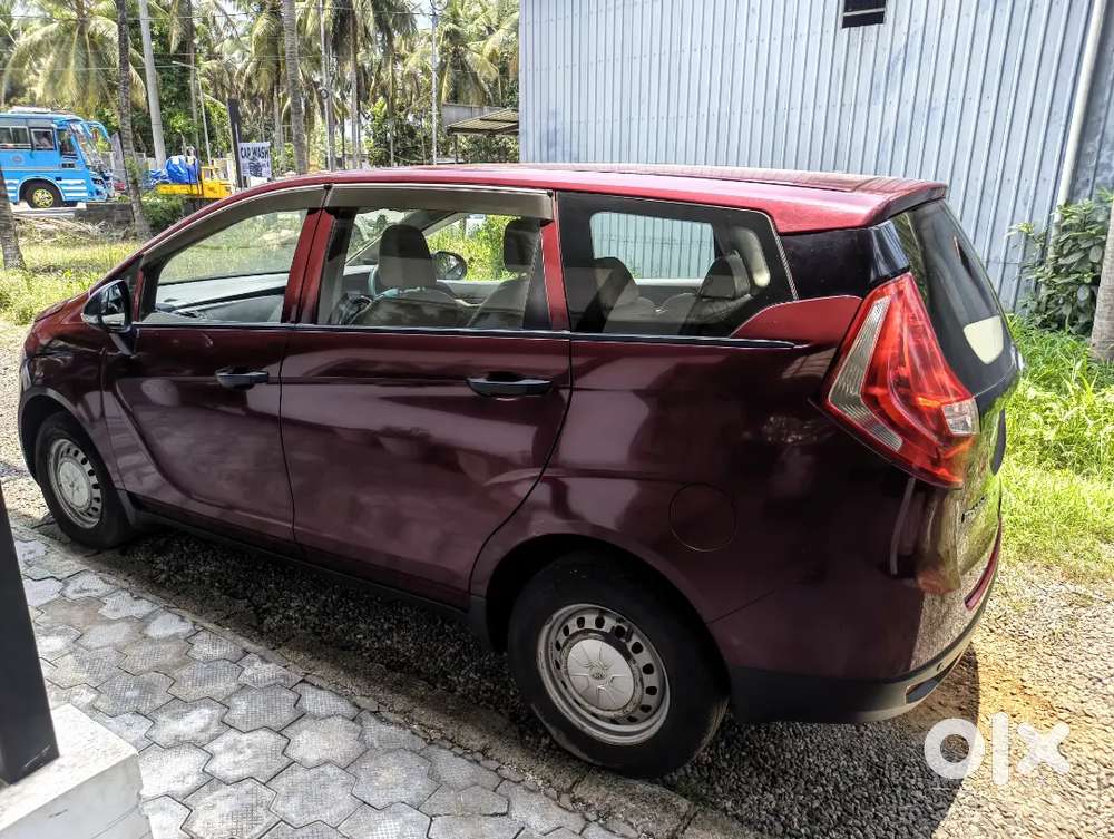 Mahindra Marazzo 2018 Diesel Well Maintained