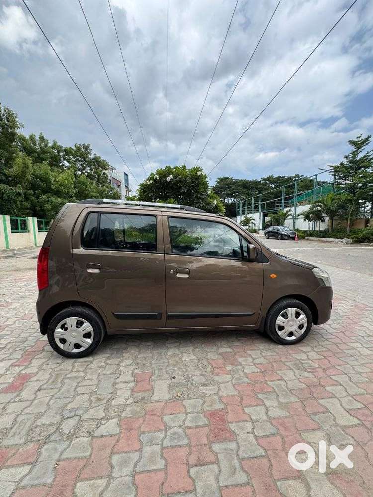 Maruti Suzuki Wagon R 1.2 Vxi, 2013, Petrol
