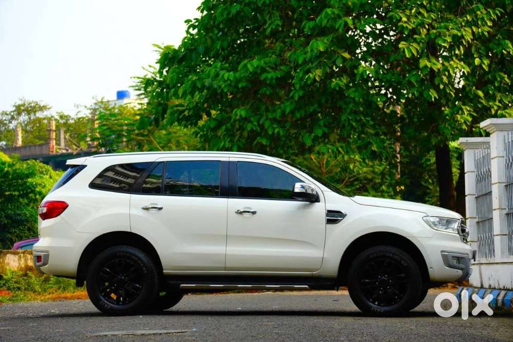 Ford Endeavour 3.2 Titanium At 4x4, 2018, Diesel