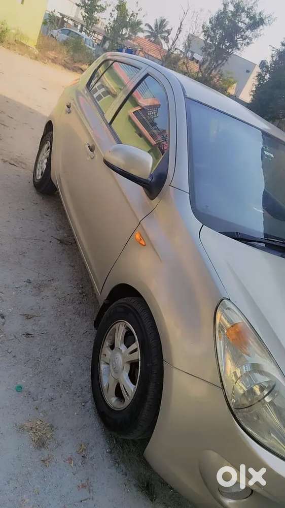Hyundai I20 Asta Petrol 2010 – Top End – Well Maintained