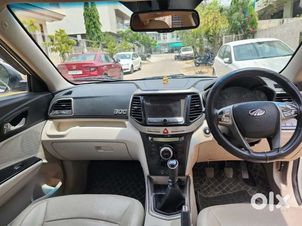 Mahindra Xuv300 2019 Diesel 90000 Km Driven
