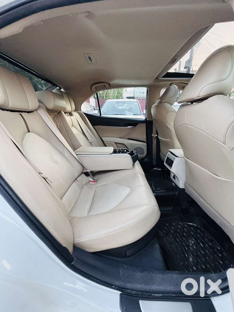 Toyota Camry 2.5 Hybrid, 2020, Petrol