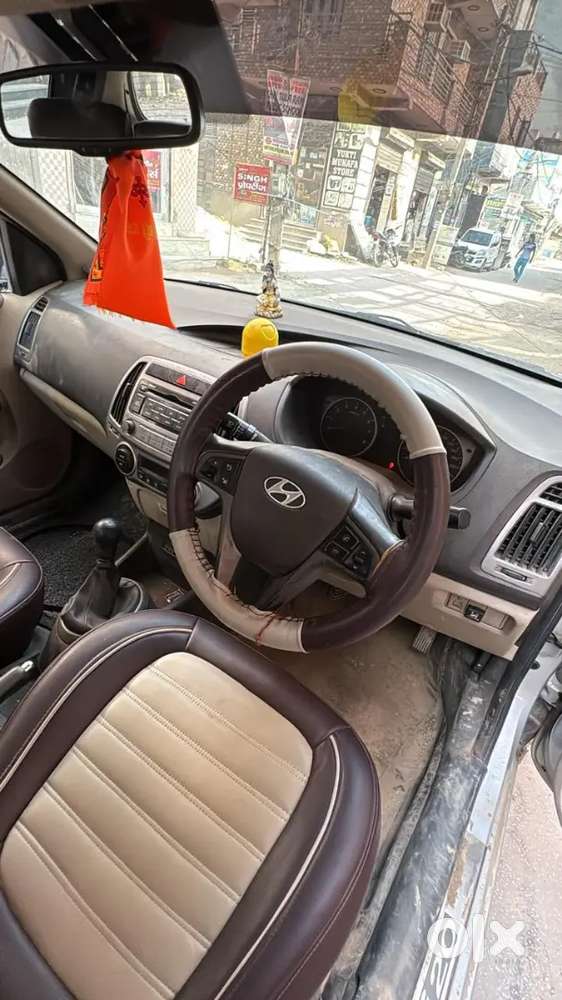 Hyundai I20 2014 Cng & Hybrids 90000 Km Driven