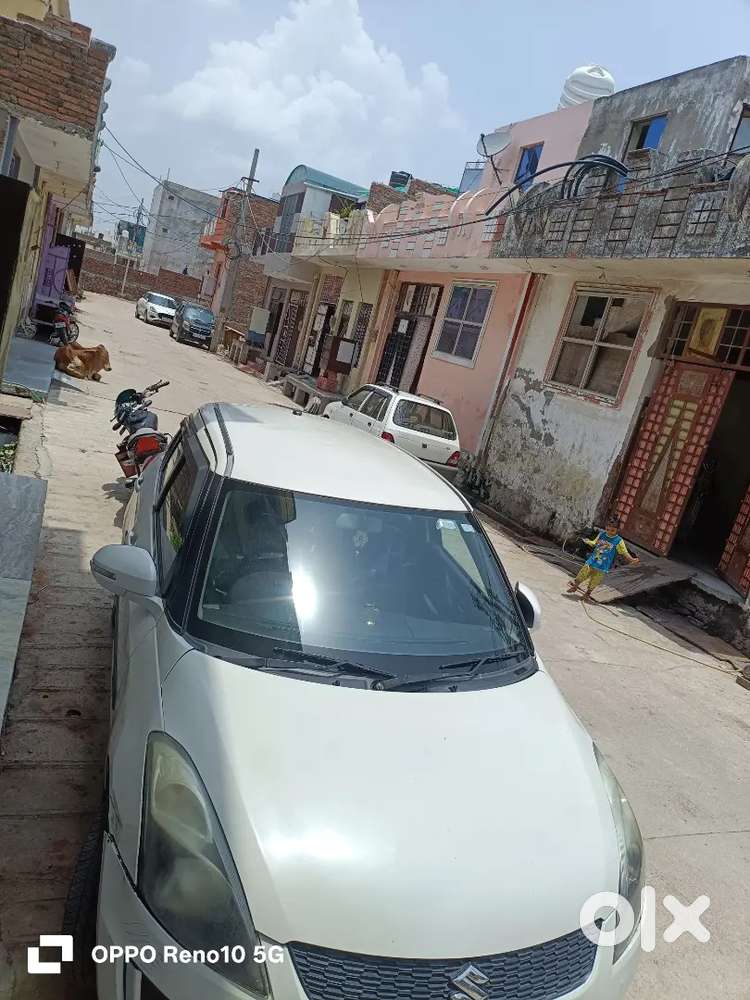 Maruti Suzuki Swift 2012 Petrol 97000 Km Driven