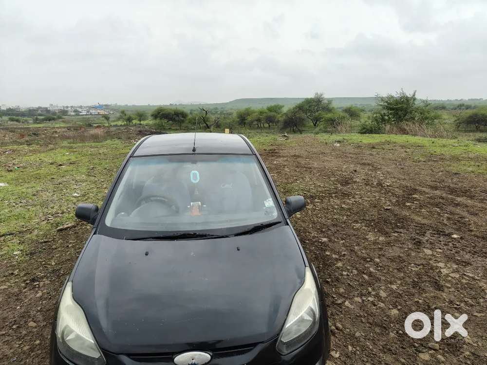 Ford Figo Petrol 2010