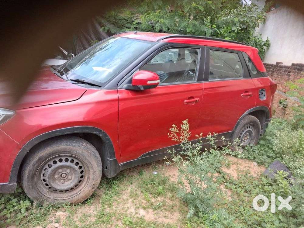 Maruti Suzuki Brezza 1.5 Vxi At Smart Hybrid, 2021, Petrol