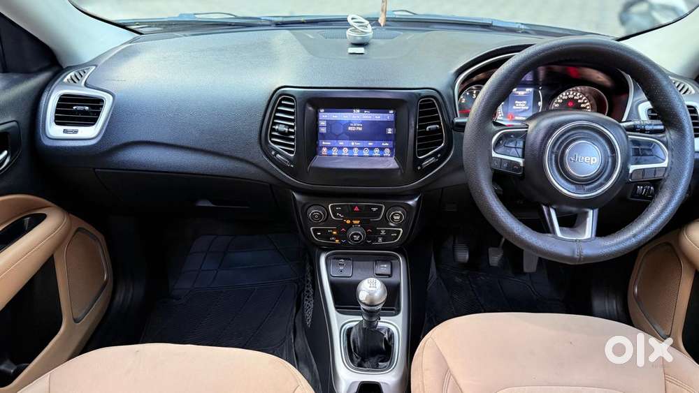 Jeep Compass 2.0 Longitude Option, 2018, Diesel