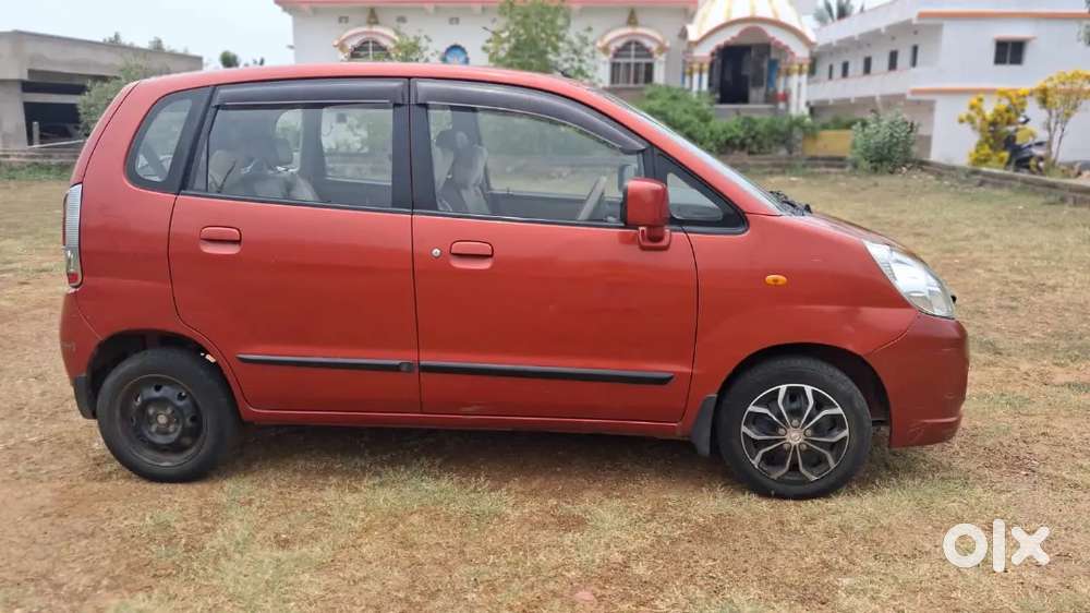 Maruti Suzuki Zen Estilo 2013