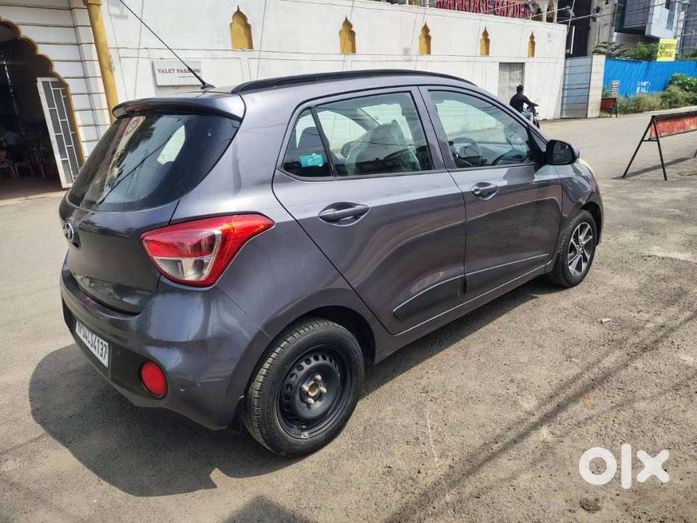 Hyundai Grand I10 Sportz(o) 1.2 Mt, 2017, Petrol