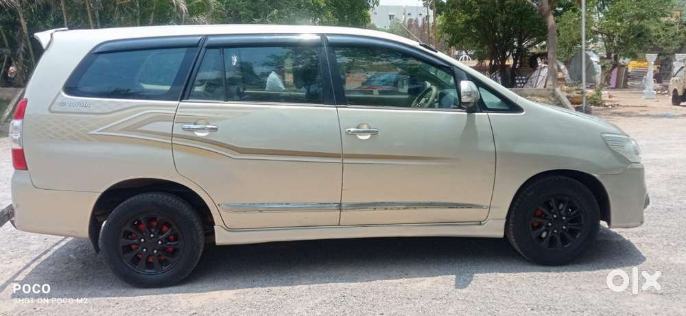 Toyota Innova 2.5 V 7 Str, 2013, Diesel