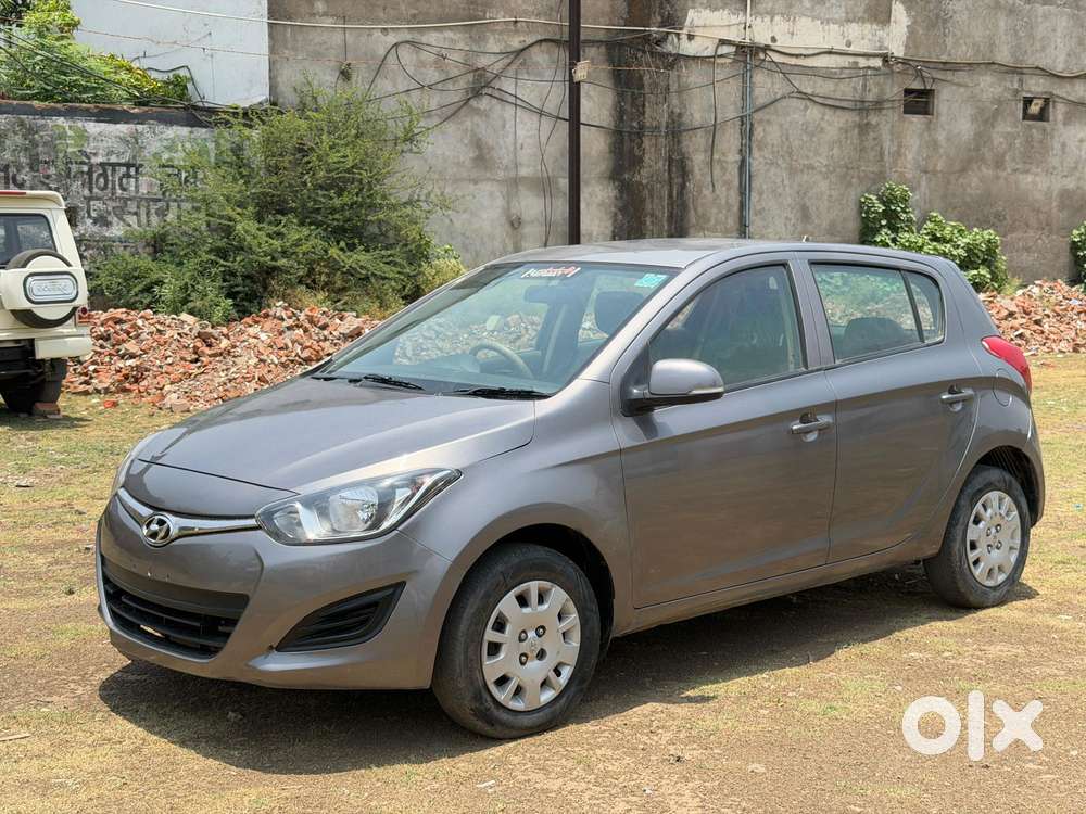 Hyundai I20 Sportz 1.2 Bs-iv, 2013, Diesel