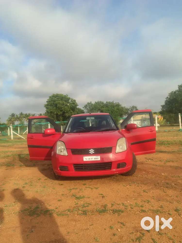 Maruti Suzuki Swift 2007 Petrol 32500 Km Driven