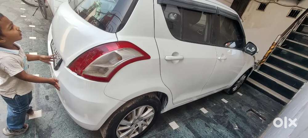 Top Model Maruti Suzuki Swift 2014 Cng & Hybrids Zxi