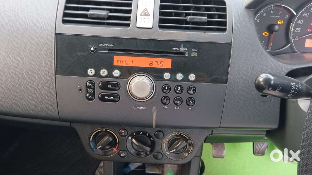 Maruti Suzuki Swift Dzire 1.2 Vxi Bsiv, 2011, Petrol