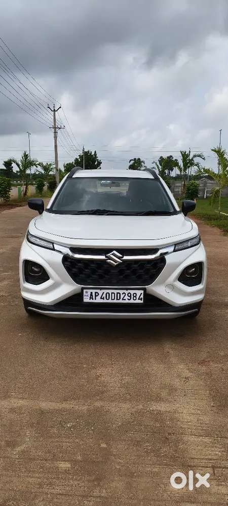Maruti Suzuki Fronx Sigma Cng