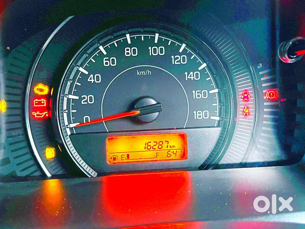 Maruti Suzuki Wagon R Vxi 1.0, 2022, Petrol