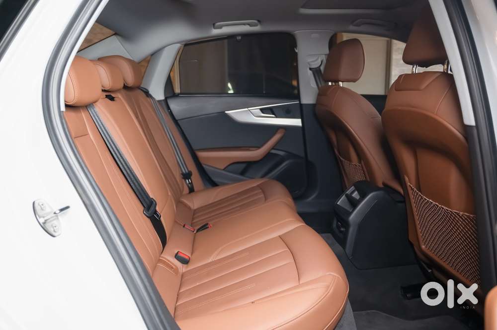 Audi A4 2.0 Technology 40 Tfsi, 2025, Petrol