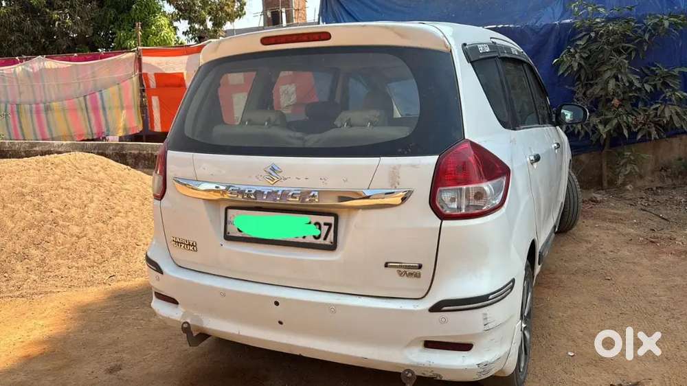 Maruti Suzuki Ertiga 8