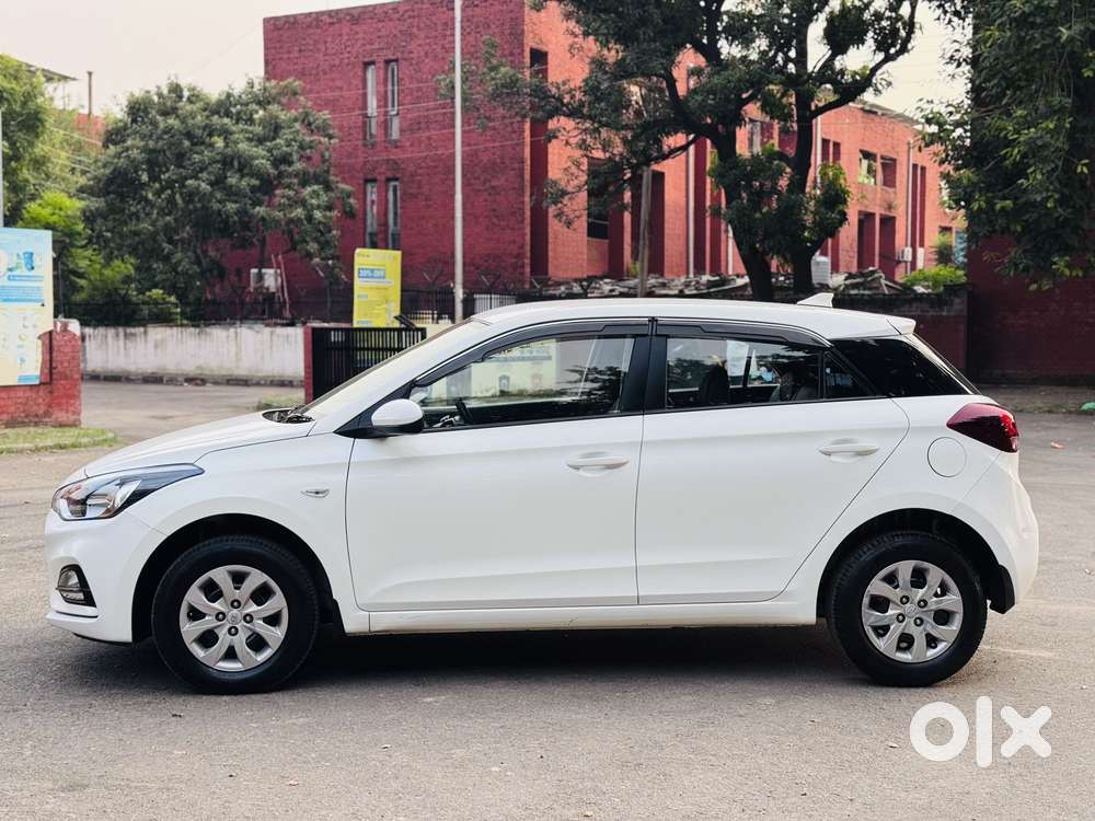Hyundai I20 Magna 1.2 Vtvt, 2020, Petrol
