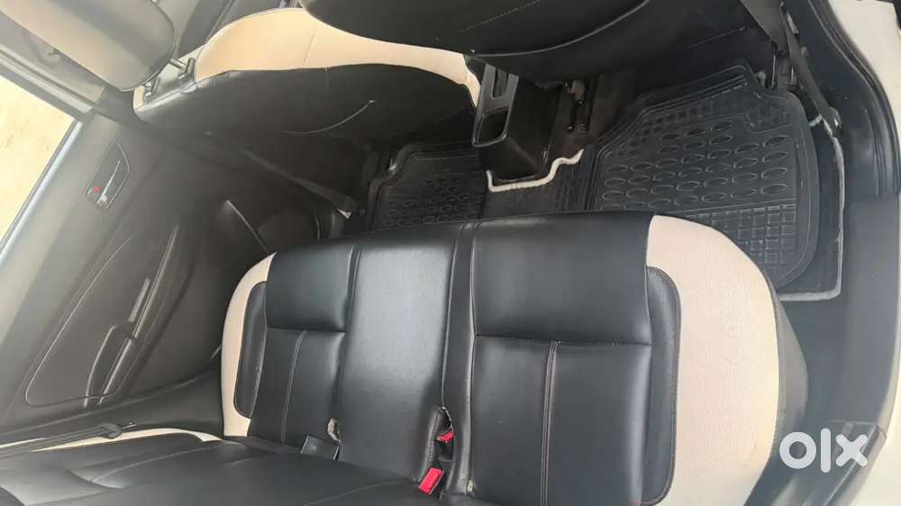 Maruti Suzuki Swift Vxi 2018