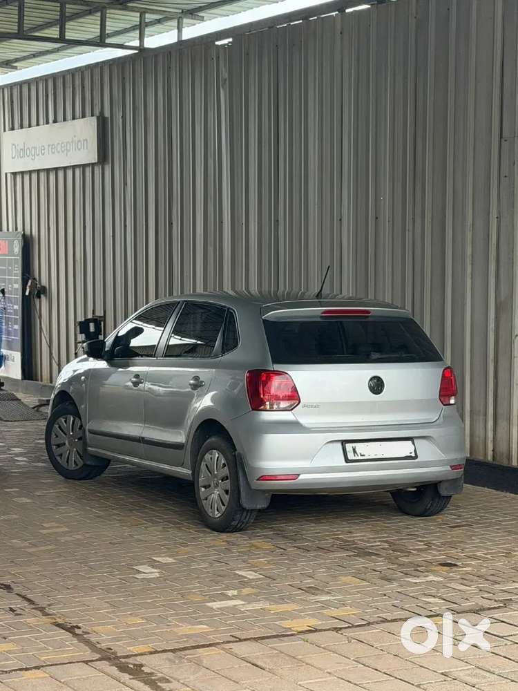Volkswagen Polo 2015 Petrol Well Maintained, Company Service