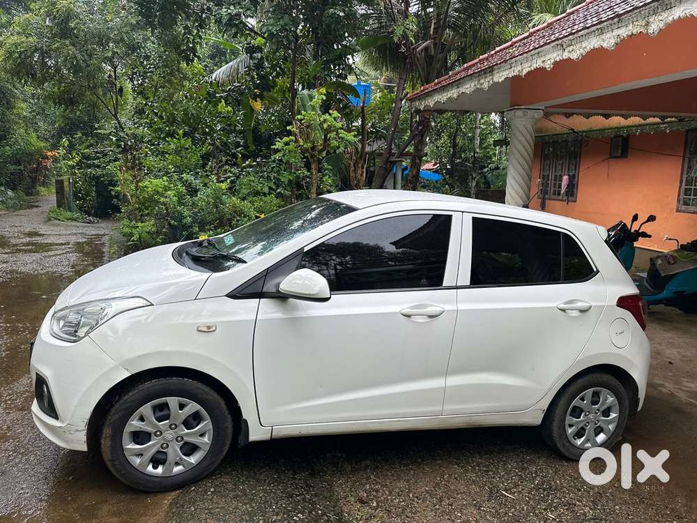 Hyundai Grand I10 2014 Diesel 110000 Km Driven