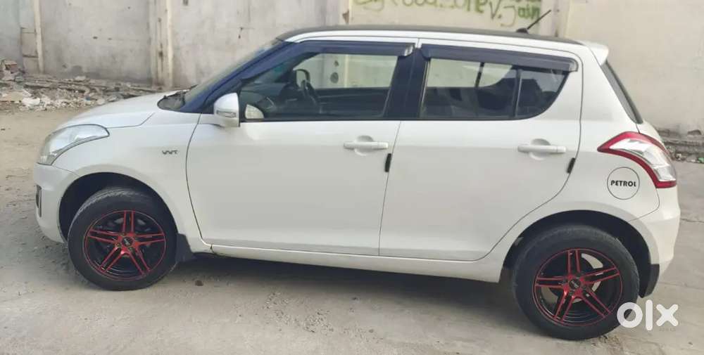 Maruti Suzuki Swift 2015