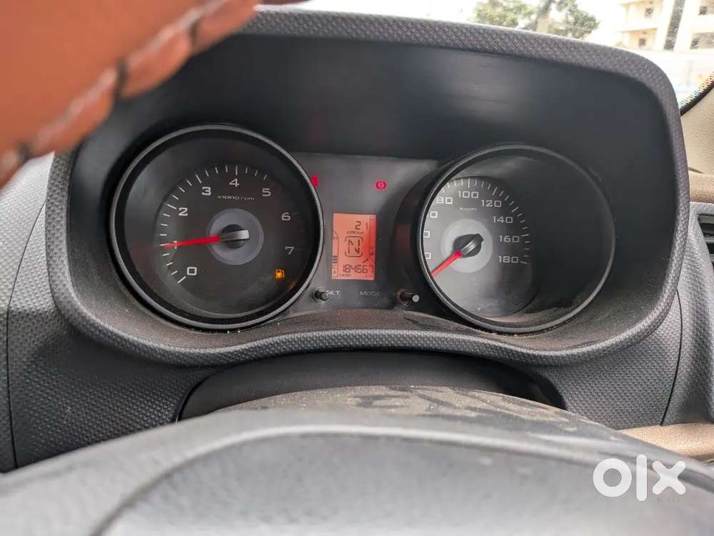 Mahindra Tuv 300 1.5 2020
