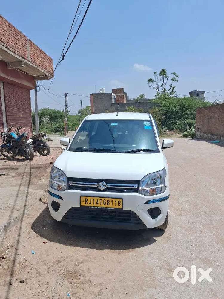 Texi Gadi Kisi Ko Leni H To Bat Kro New Gadi Hai