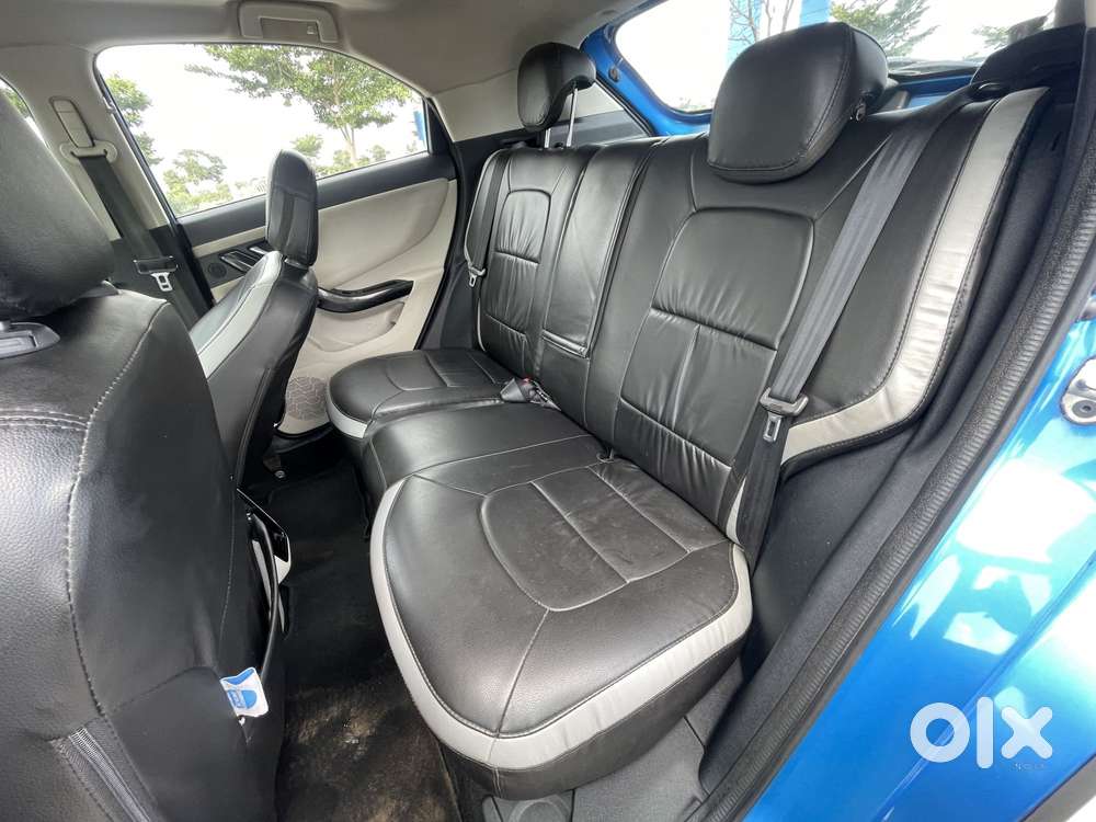 Tata Nexon Amt Xza Plus, 2020, Petrol