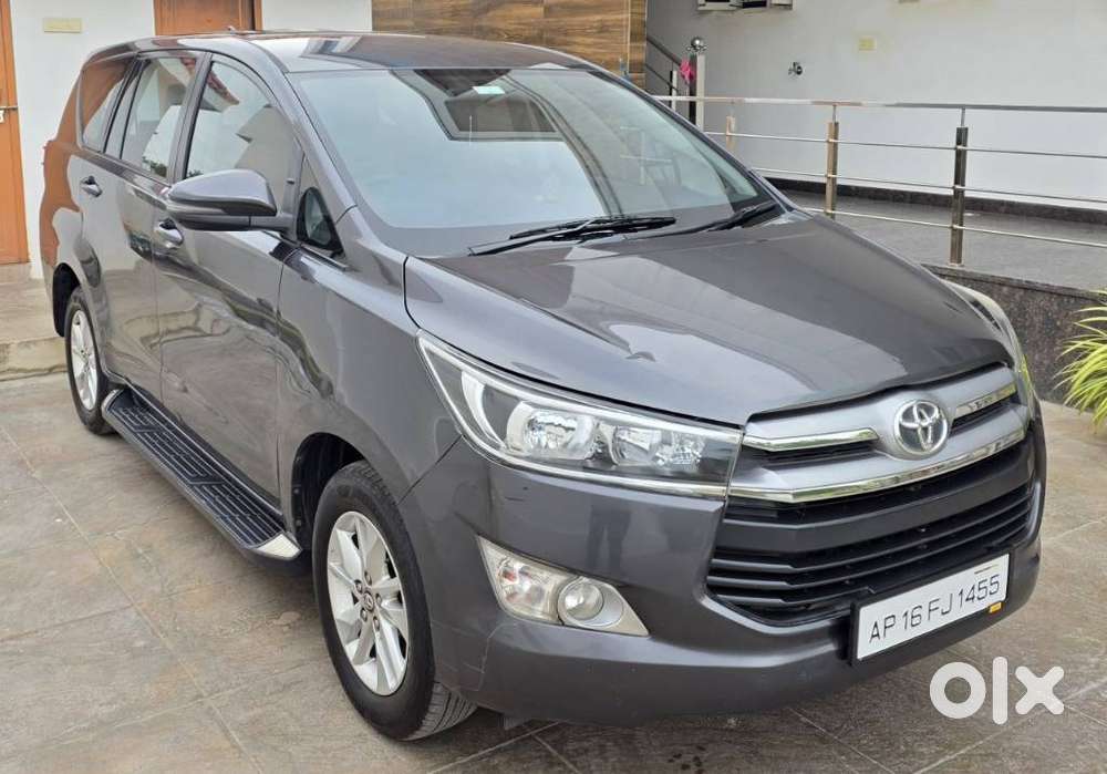 Toyota Innova Crysta 2.4 G Mt 8s, 2018, Diesel