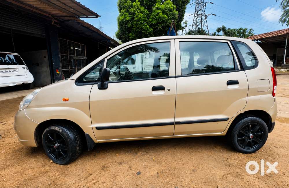 വിൽപ്പനയ്ക്ക് – Maruti Suzuki Zen Estilo Lxi (2009 Model)