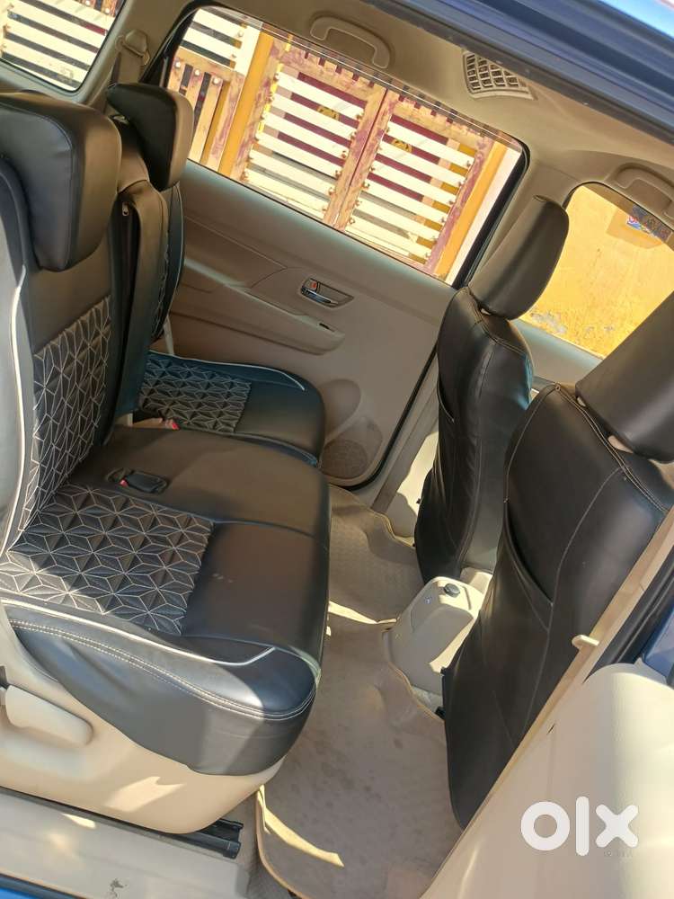 Maruti Suzuki Ertiga, 2023, Petrol
