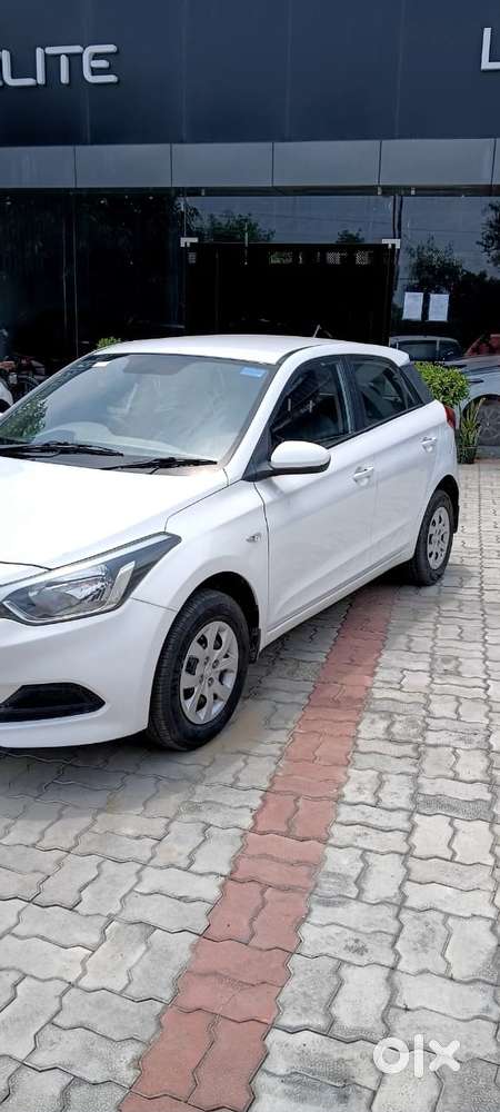 Hyundai I20 Magna 1.2 Vtvt, 2015, Petrol