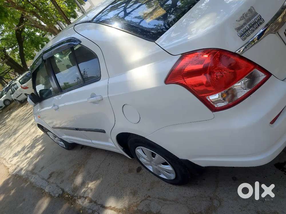 Maruti Suzuki Dzire 2011 Petrol 43000 Km Driven