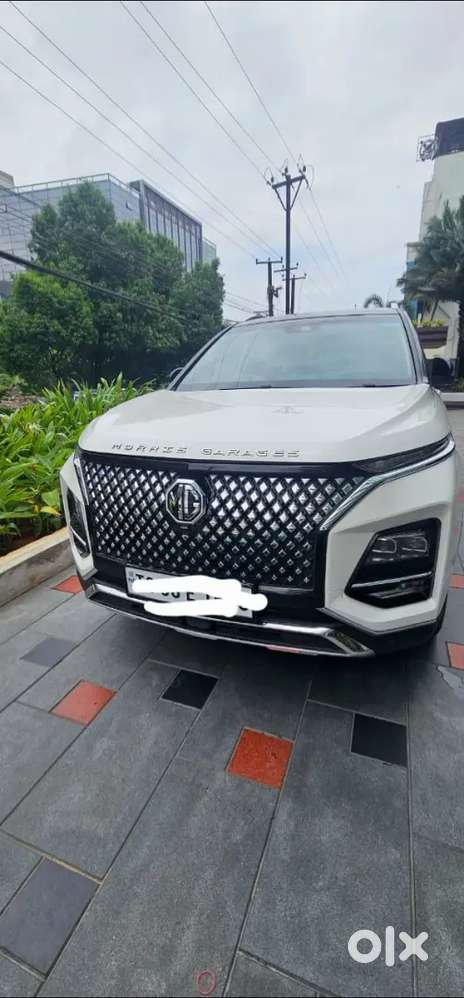 Mg Hector Plus Savvy Pro* (top-end)