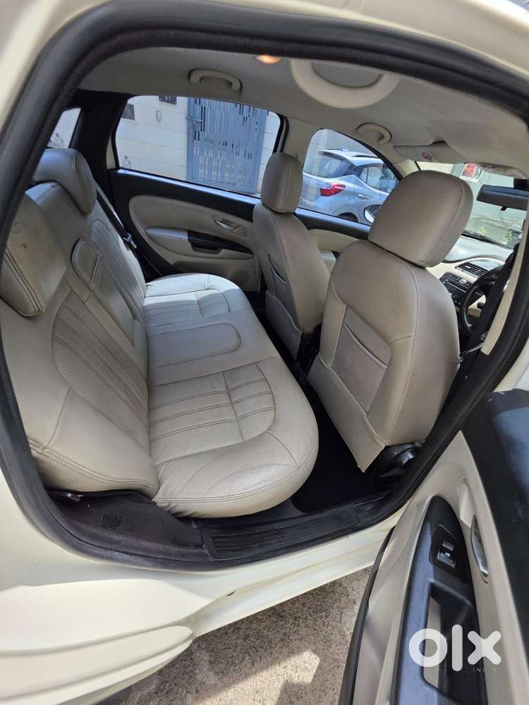 Fiat Linea Emotion (diesel), 2016, Diesel