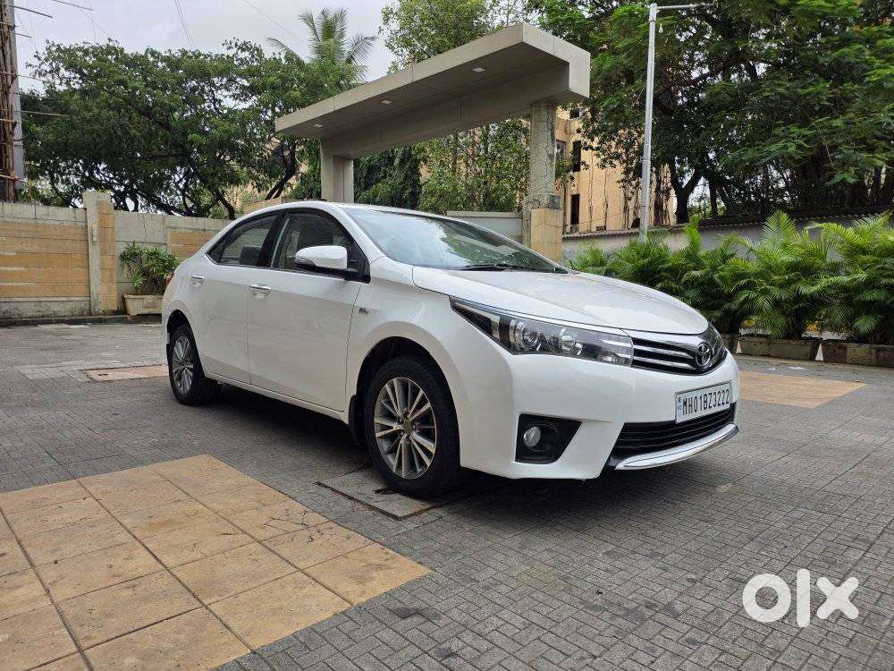 Toyota Corolla Altis Gl Mt, 2015, Petrol