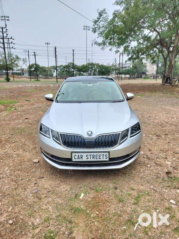 Skoda Octavia 1.8 Tsi Style Plus At, 2017, Petrol