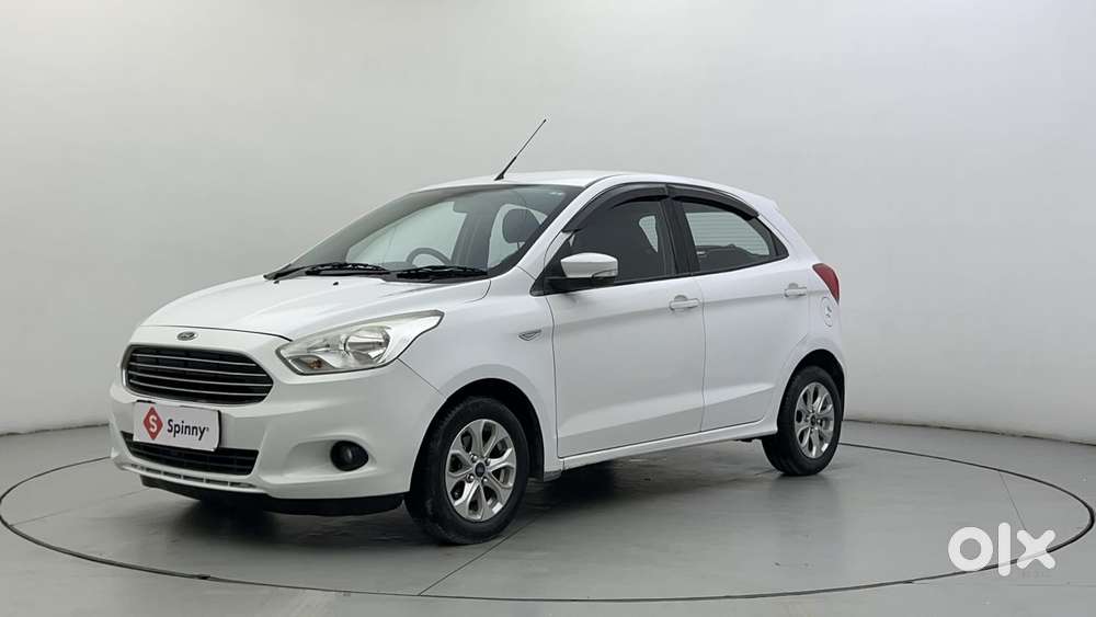 Ford Figo 2012-2015 Petrol Titanium, 2016, Petrol