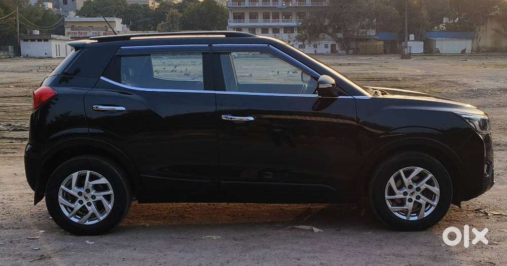 Mahindra Xuv300 W8 Option Diesel, 2022, Diesel