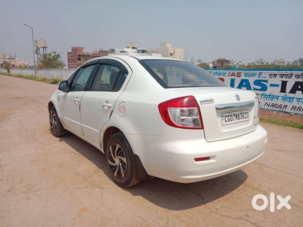 Maruti Suzuki Sx4 Vxi Bsiv, 2010, Petrol