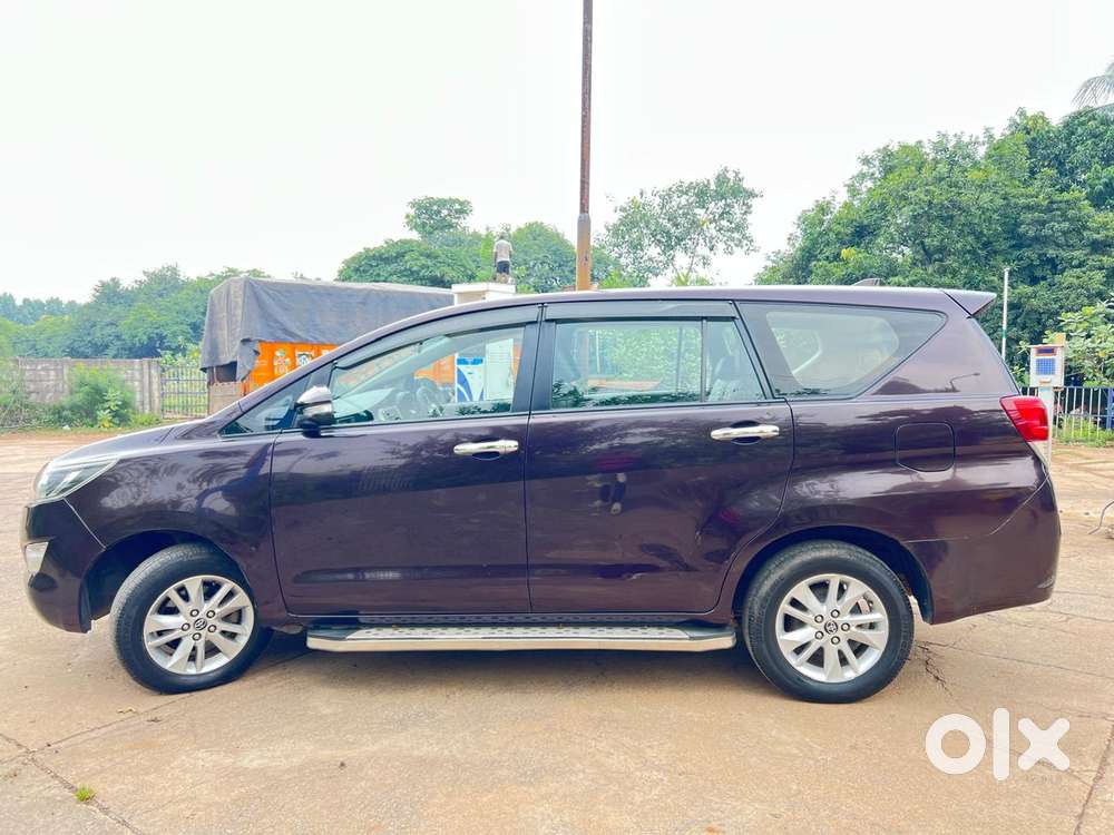 Toyota Innova Crysta 2.8 Gx At, 2016, Diesel