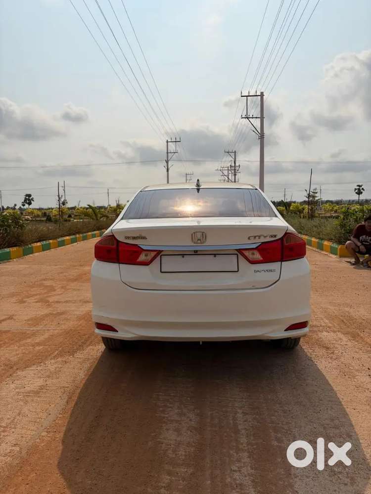 Honda City Automatic Top End