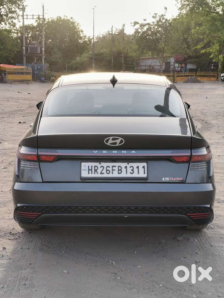 Hyundai Verna Sx (o) 1.5 Turbo Petrol Dct, 2023, Petrol