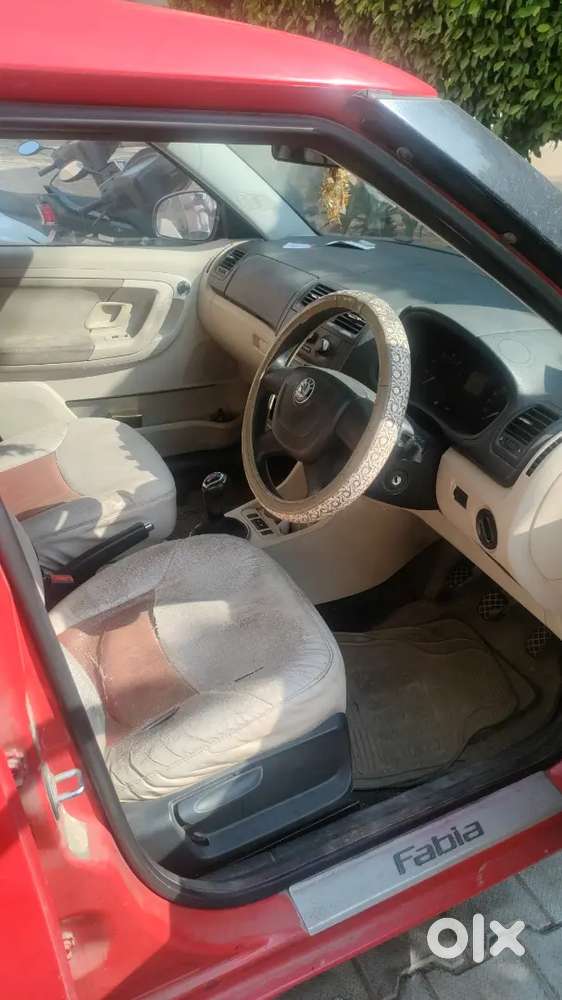 Skoda Fabia With Airbags In Through Away Price